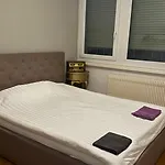Apartment Famille Genf